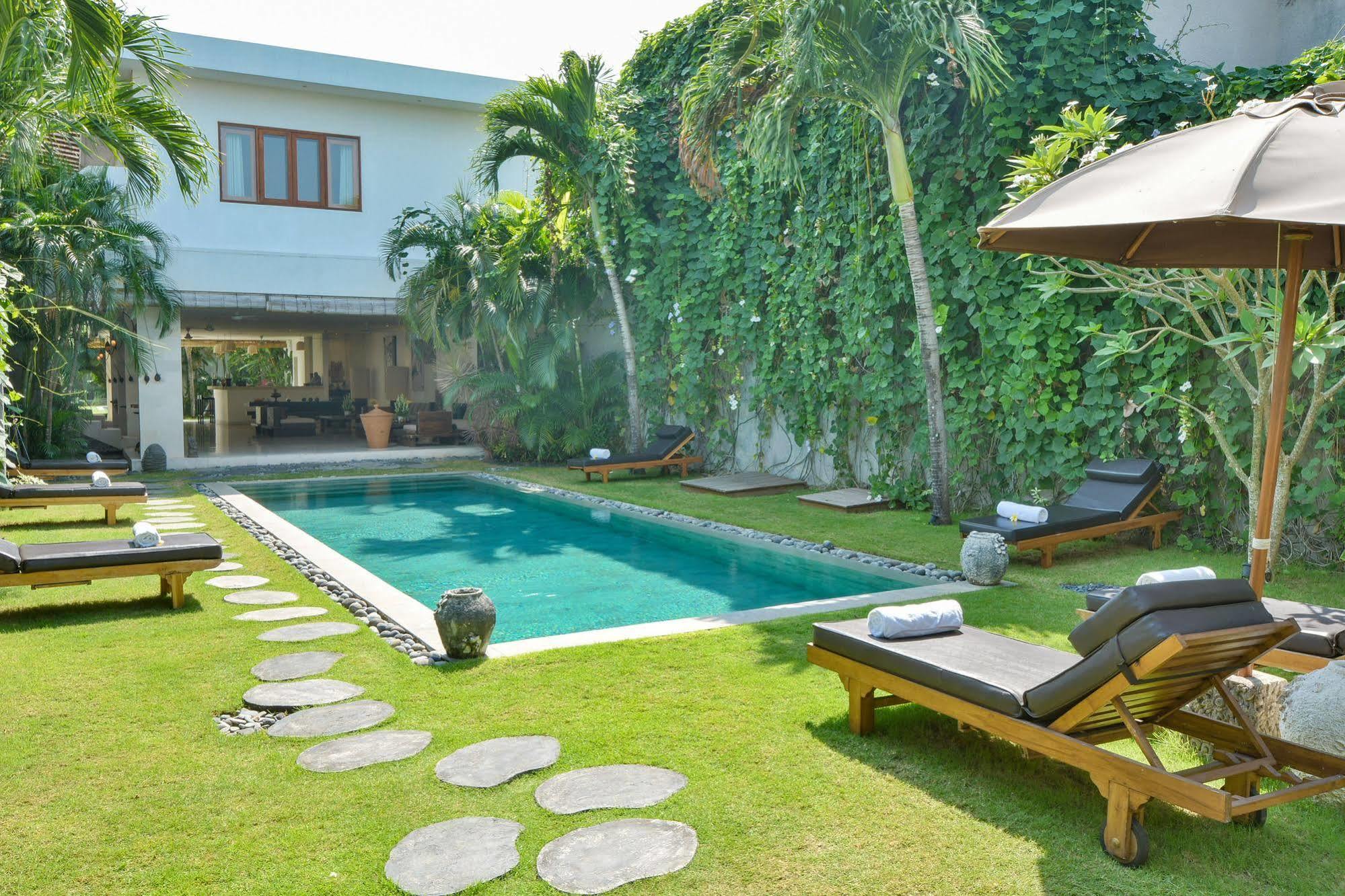 Villa Chocolat Seminyak  Exterior photo